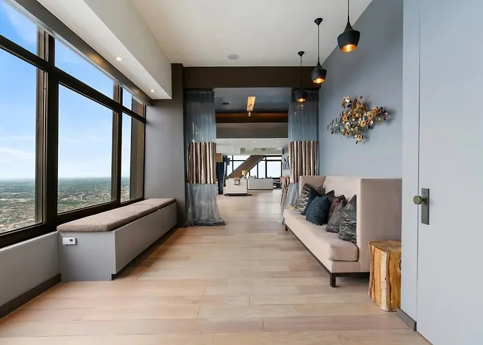 Expansive Views Of Michigan Apartamento