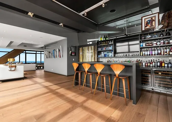 Expansive Views Of Michigan Apartamento