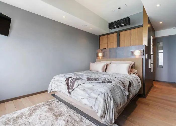 Expansive Views Of Michigan Apartamento